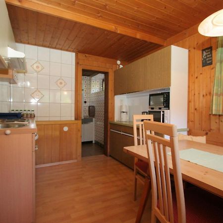 Lovely Holiday Home In Matrei In The Mountains Matrei in Osttirol Room photo