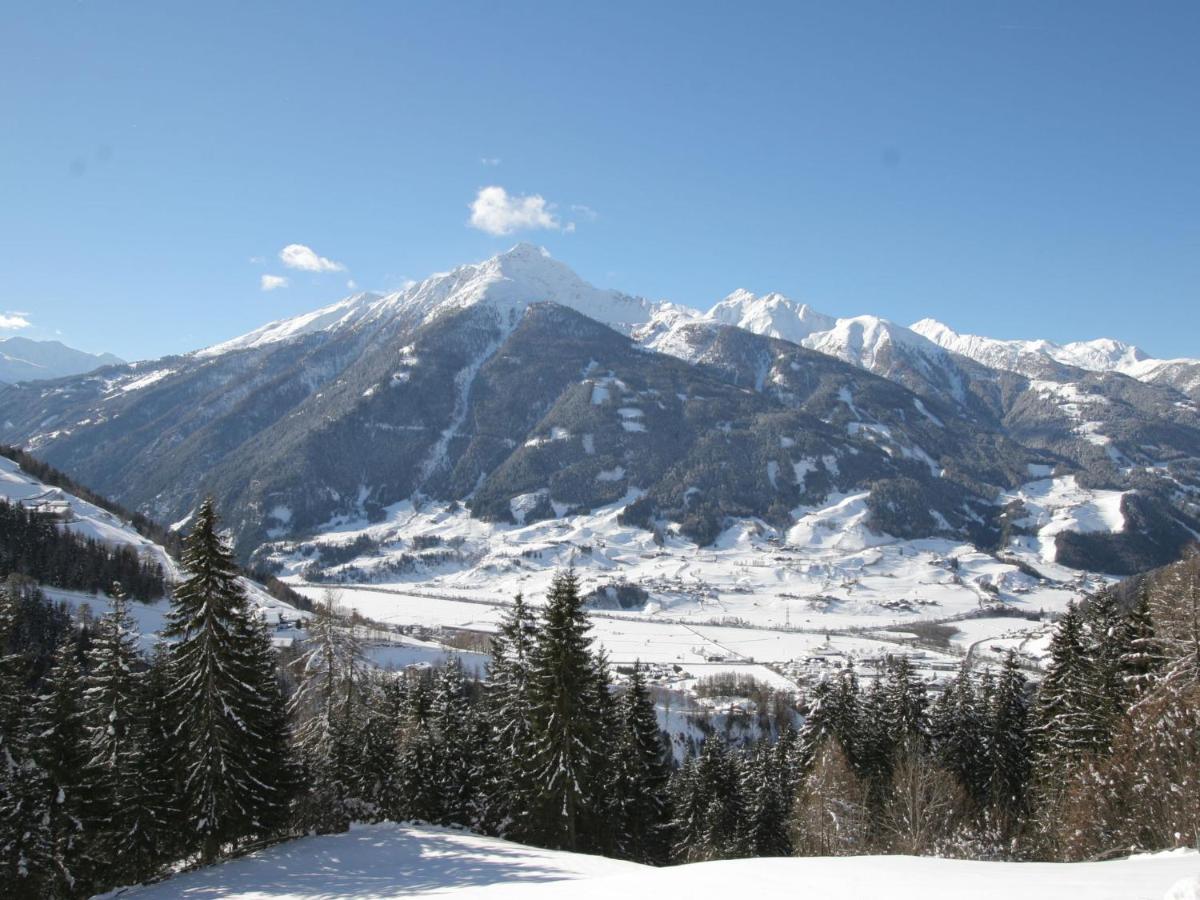 Lovely Holiday Home In Matrei In The Mountains Matrei in Osttirol Room photo