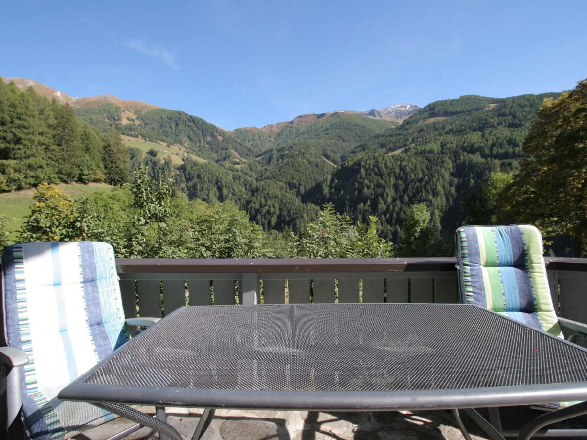 Lovely Holiday Home In Matrei In The Mountains Matrei in Osttirol Room photo